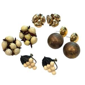 Lot of 4 Vintage MCM Mod Earthy Organic Grape Cluster Ball Earrings Mixed Backs